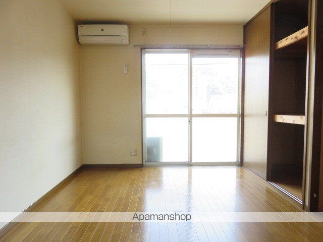 メゾン河内の内装写真