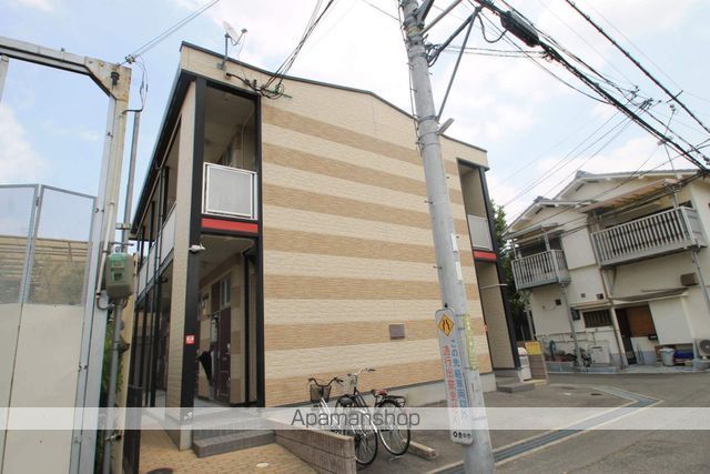 レオパレス小曽根の外観写真