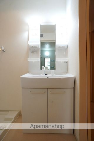 袋井市 2階建 築15年の内装写真