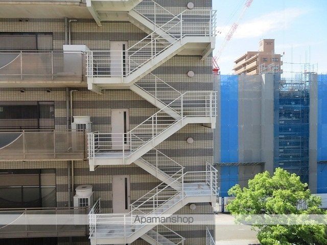 エルク中央の外観写真