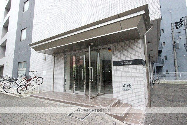 パークフラッツ本町の玄関写真