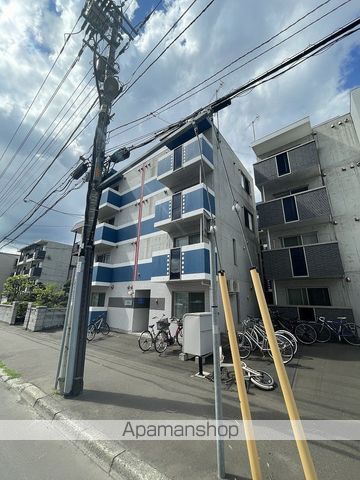 アジュールの外観写真