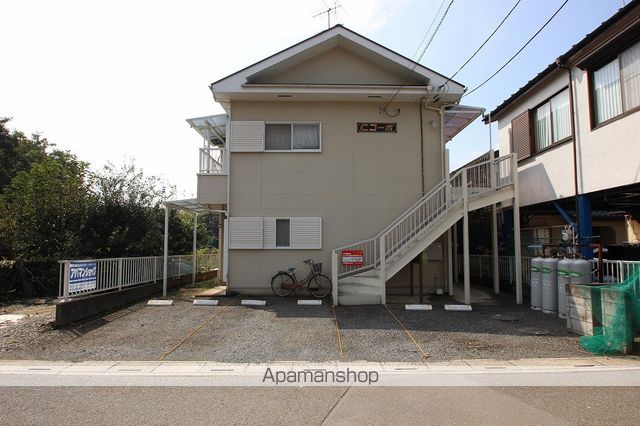 仁コーポの外観写真
