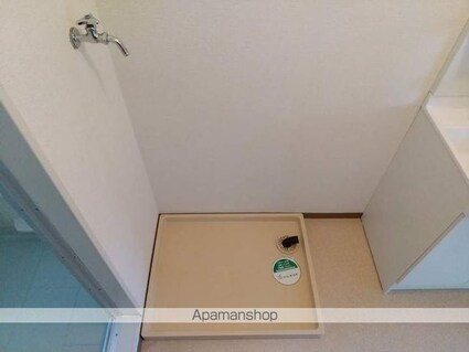 ハイランドタウン[2DK/48.79m2]の共用部3