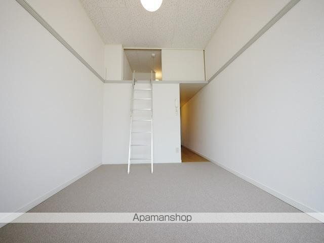 レオパレスフォレストの内装写真