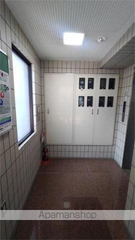 勝どき第三関根ビルの玄関写真
