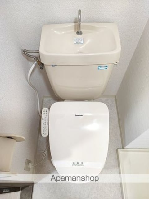 ぷてぃこんふぉーる[1K/22.8m2]のトイレ