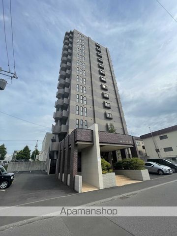 ティアラ本郷の外観写真