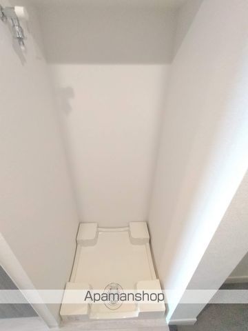 スプランディッド新大阪WESTの内装写真