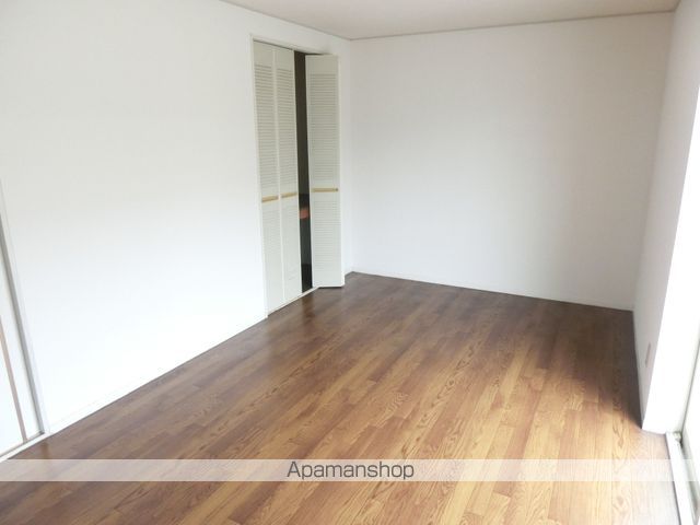 グランドサン 壱弐参伍番館の内装写真