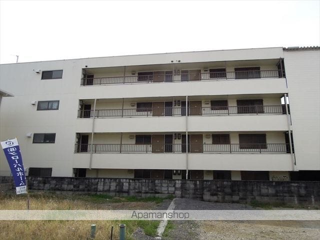 青山マンションの外観写真