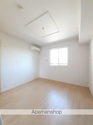 カーザ　フィオレンテⅡ[3LDK/67.91m2]の内装2