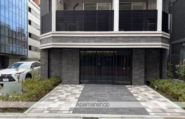 GRANPASEO浅草橋の玄関写真