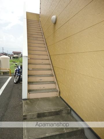 メゾン エリーナの外観写真