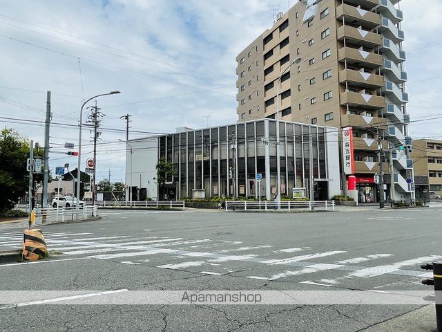 ローレルWestの周辺写真