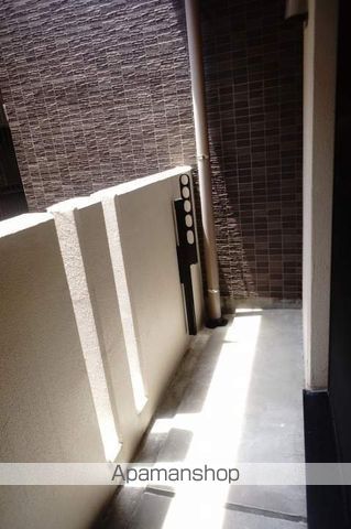 カリエンなめだの内装写真