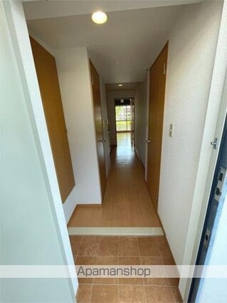 フランディル[1K/31.74m2]の玄関