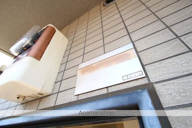 ポプルス志木の玄関写真