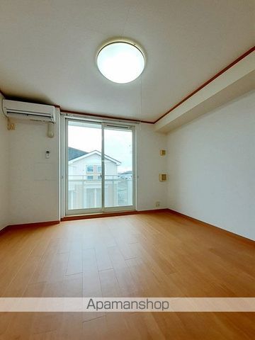 チェリッシュIIの内装写真