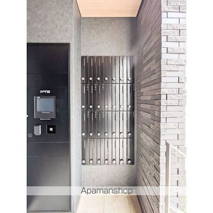 コンフォリア・リヴ関内[1K/27.39m2]の共用部