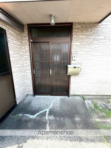 日豊本線 宮崎神宮駅 徒歩26分 1階建 築53年の玄関写真