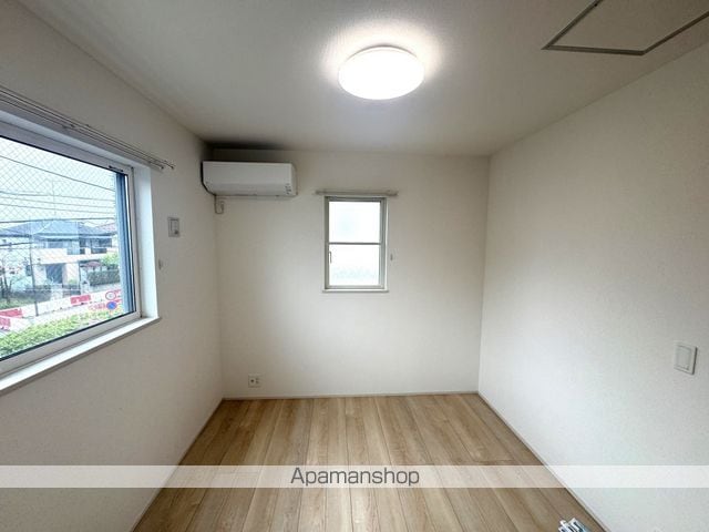 練馬区 2階建 築4年の内装写真