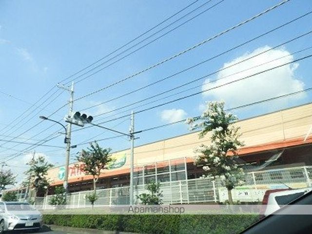 グリーンファミールの周辺写真