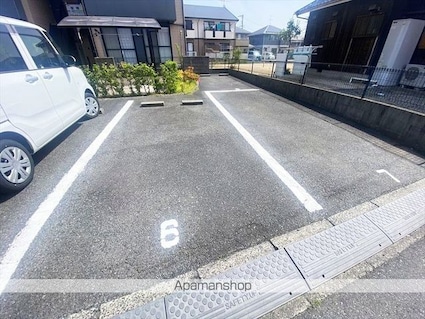 ゆず[2LDK/57.13m2]の駐車場2