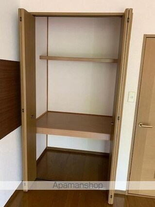 メゾンパークみずほ台[1K/25.28m2]の収納