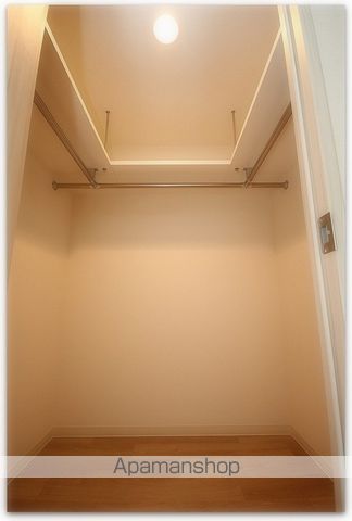 プレサンス江戸堀の内装写真