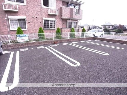 シャンビーナＡ[2LDK/54.21m2]の駐車場