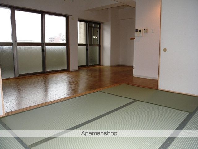 ポラリスの内装写真