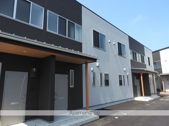 Aqua garden A棟の外観写真
