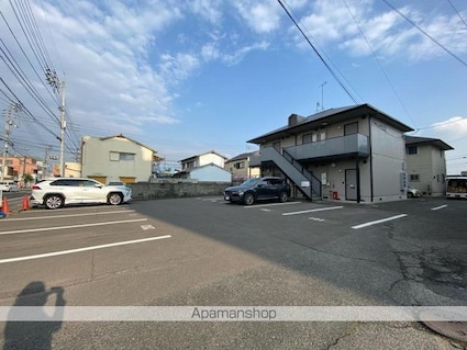 セジュールＭ[1K/26.93m2]の駐車場