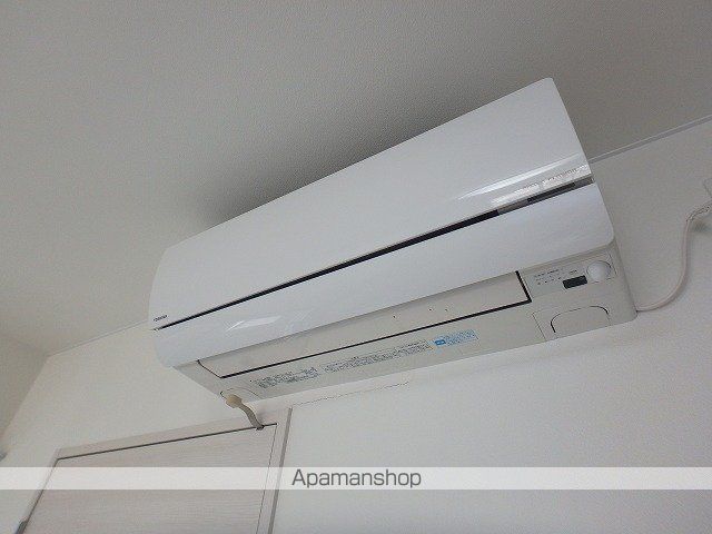 ADVANCE N19の内装写真