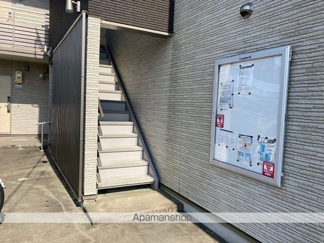 クレイノK リュミエールの玄関写真