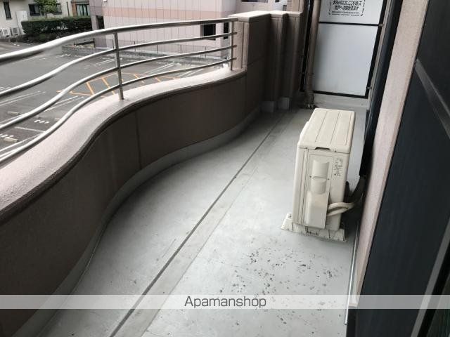 オリンピアFの内装写真