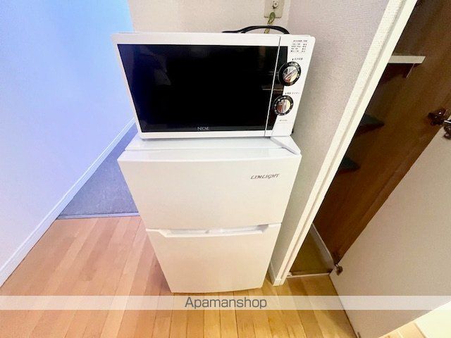 レオパレスロイヤルIの内装写真