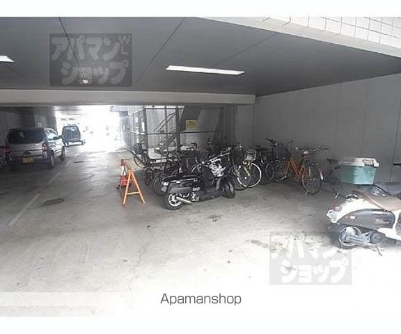 ヴィラサンシルク西大路の外観写真