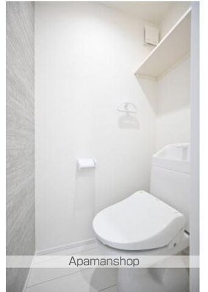 マーレ上北沢[1R/18.86m2]のトイレ