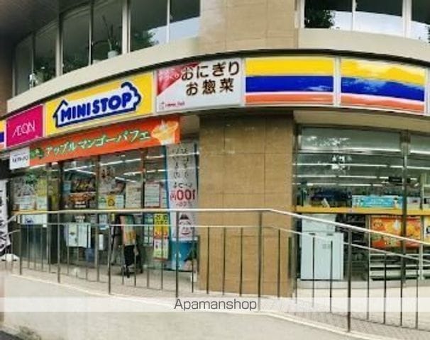ルネサンスコート千駄ヶ谷NORTHの周辺写真