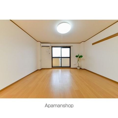 ヘンテブローテの内装写真