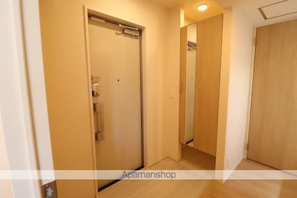 ロイヤルガーデン　ソラーナ[1LDK/40.38m2]の玄関