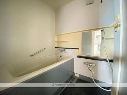 ダイアパレス太田第５　[3LDK/73.86m2]のバス