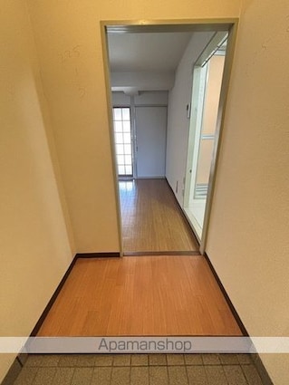 ＬａｋｉａＭａｉｓｏｎ野洲[2DK/43.74m2]の玄関