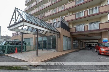 グローバル高松[2LDK/54m2]のエントランス