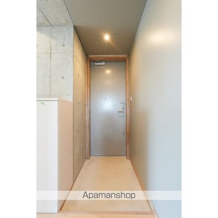 品川港南テラス[1R/80.51m2]の玄関