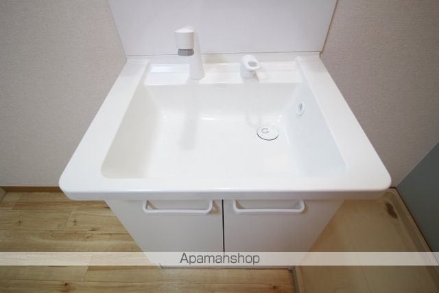 ダンディライオン西市A棟の内装写真