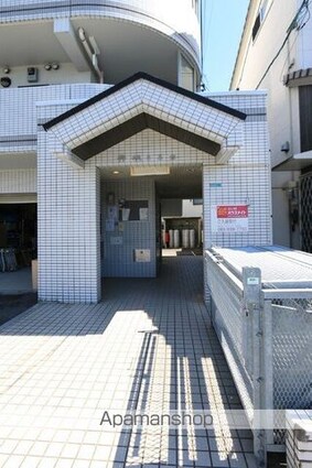 青娥桑原館[1K/27.84m2]の駐車場