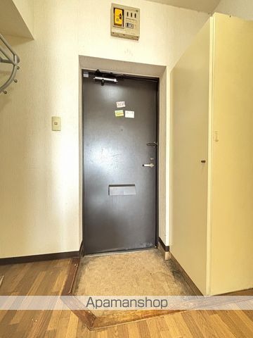 ラ・ペールの内装写真